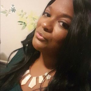 Meet your Posher, Niq